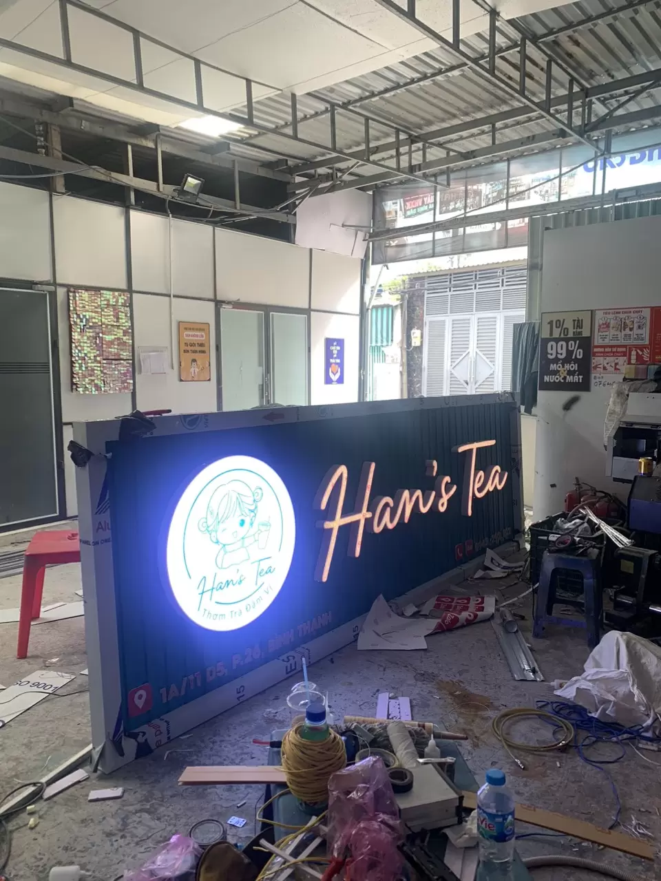 LÀM BẢNG HIỆU QUẢNG CÁO QUẬN 8 - NGUYỄN HÙNG